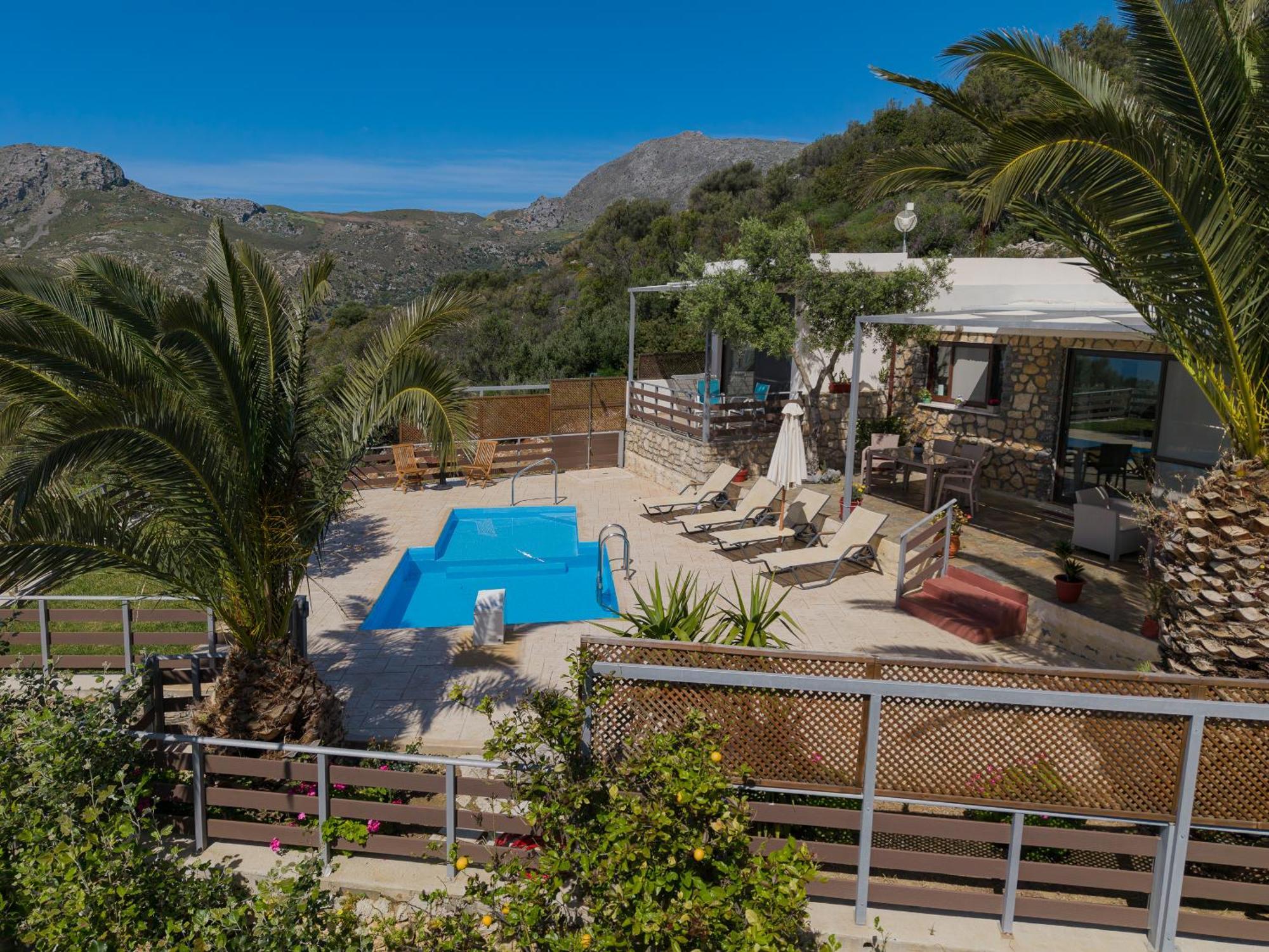 Souda Bay Cottage Плакіас Екстер'єр фото