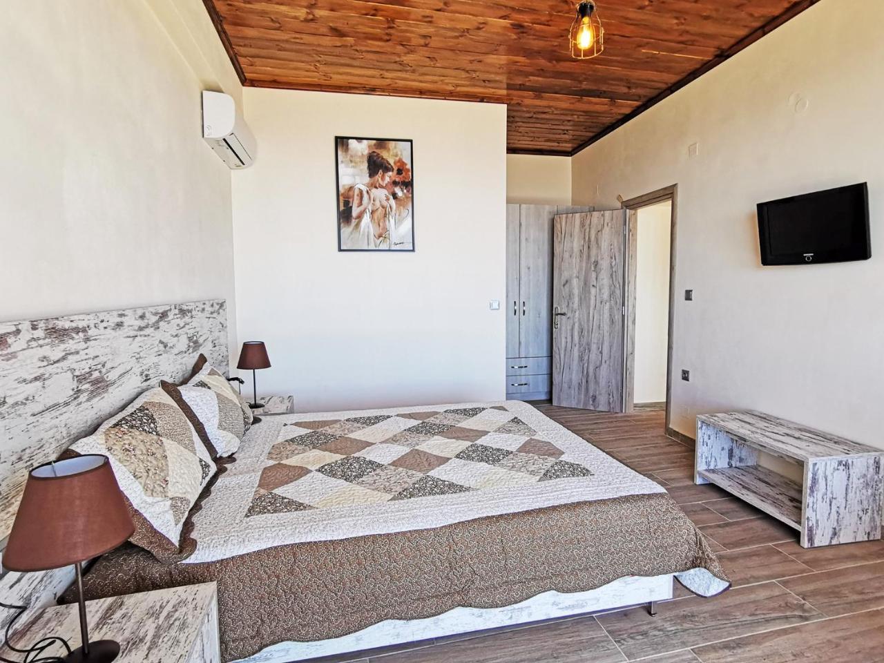 Souda Bay Cottage Плакіас Екстер'єр фото
