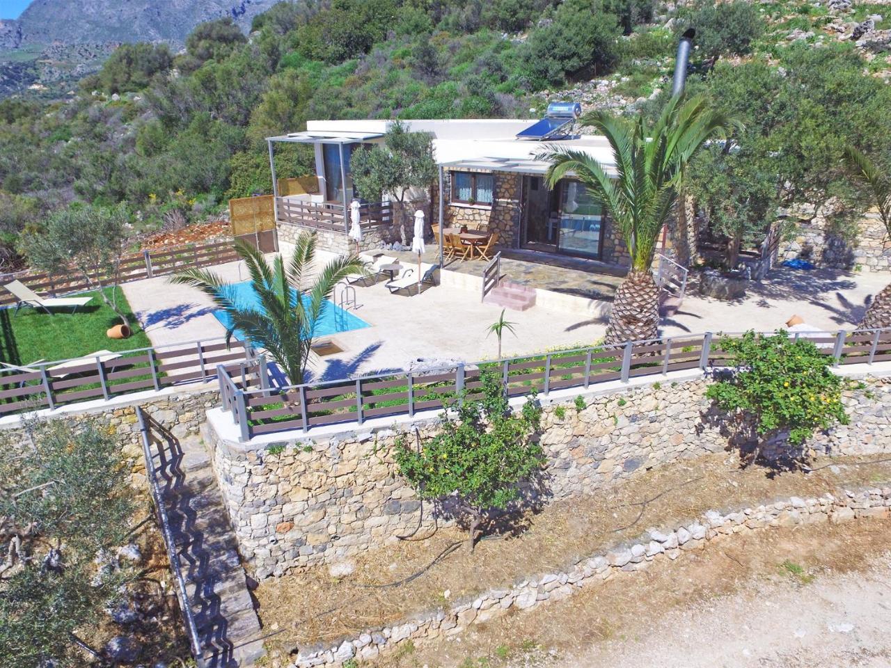 Souda Bay Cottage Плакіас Екстер'єр фото